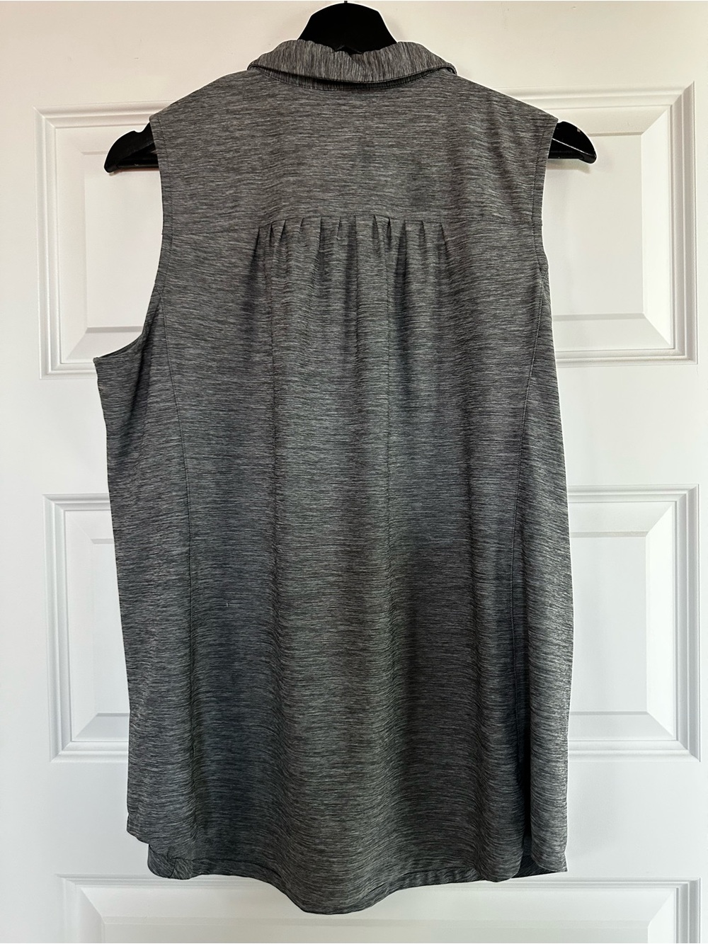 Duluth Trading Co Gray Sleeveless Polo Tank Top - Picture 3 of 4